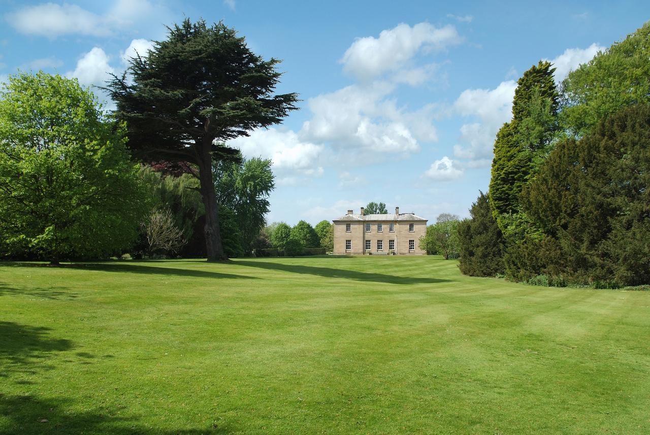 Saltmarshe Hall Luaran gambar