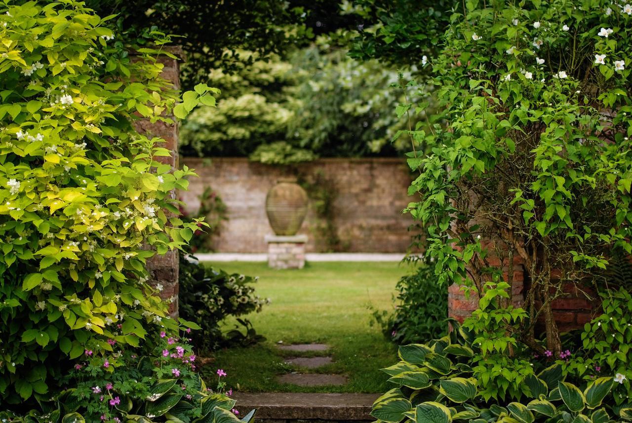 Saltmarshe Hall Luaran gambar