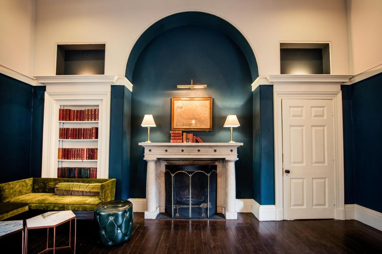 Saltmarshe Hall Luaran gambar